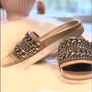 Kendall & Kylie Leather⛓Chain Slides